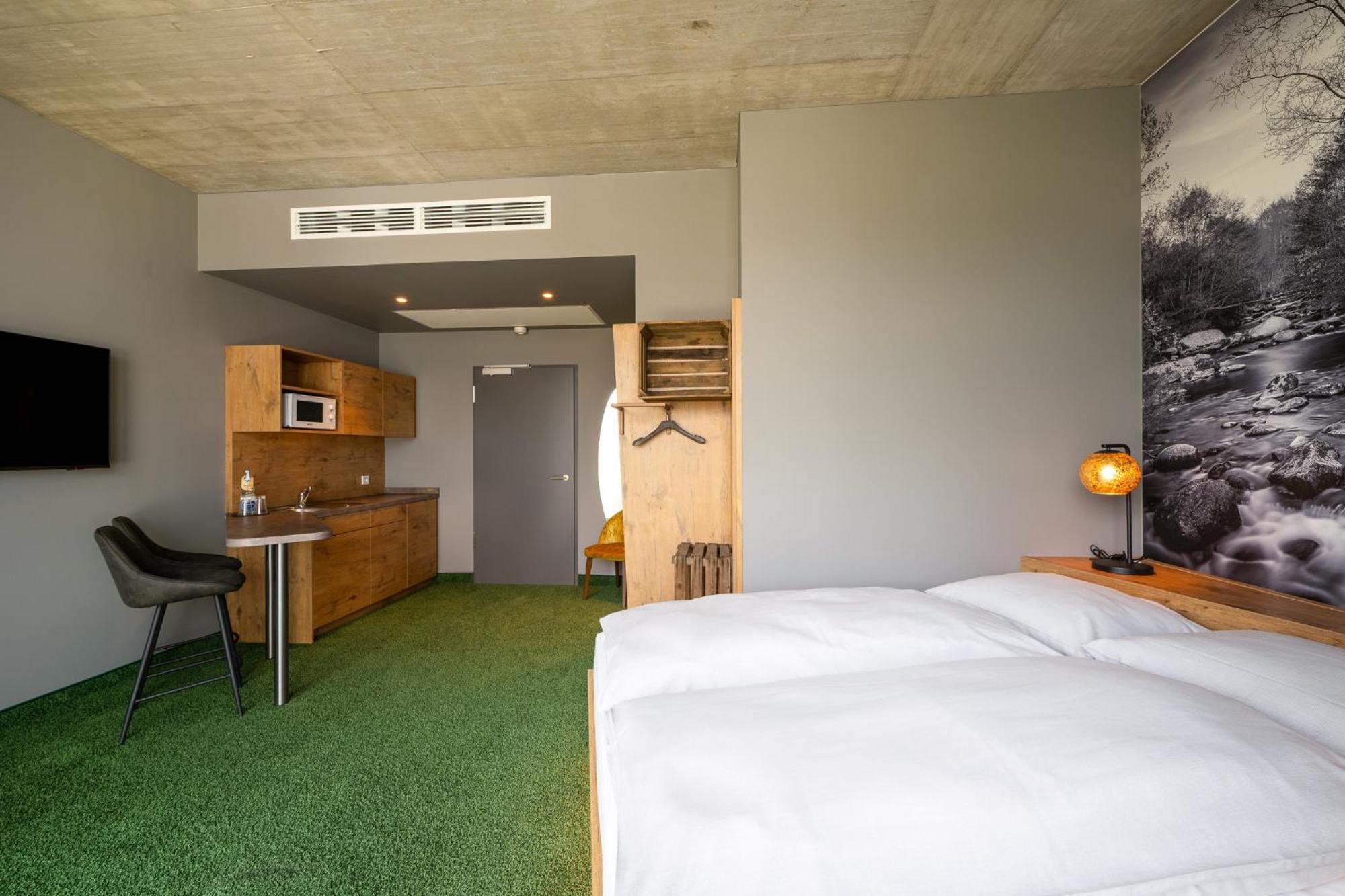 Mightytwice Hotel Achern Eksteriør bilde